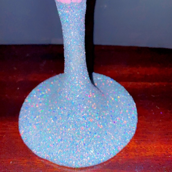 Custom Painted Wine Glass (Flower) - Picture 5 of 5
